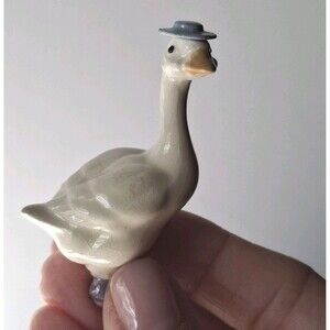 Vintage Hagen Renaker Miniature Mother Mama Goose Blue Hat